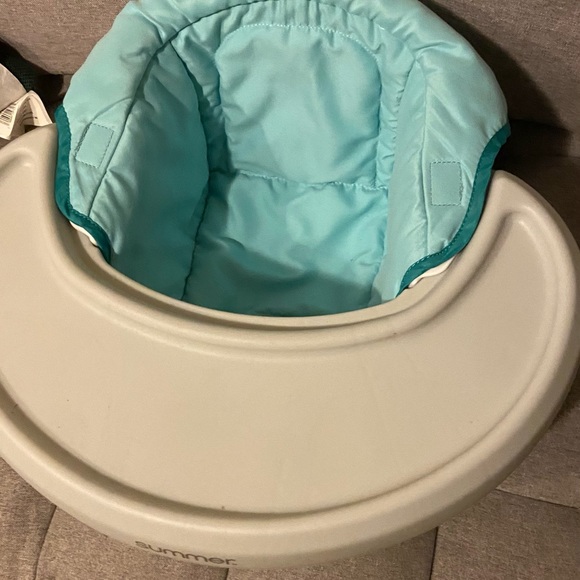 Summer Infant 3 in 1 Floor 'N More Support Seat, Feeding & Booster - Picture 3 of 3